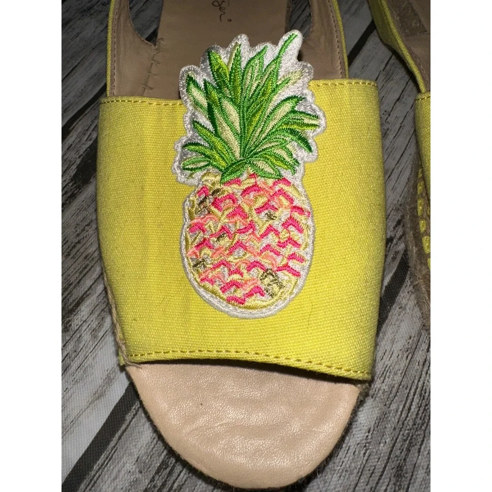 Lilly Pulitzer Yellow Slingback Pineapple  Canvas Espadrille's‎ 7.5 Peep Toe